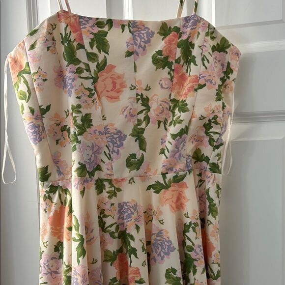 Zara Size Medium fully lined Floral Mini Dress - Picture 2 of 10